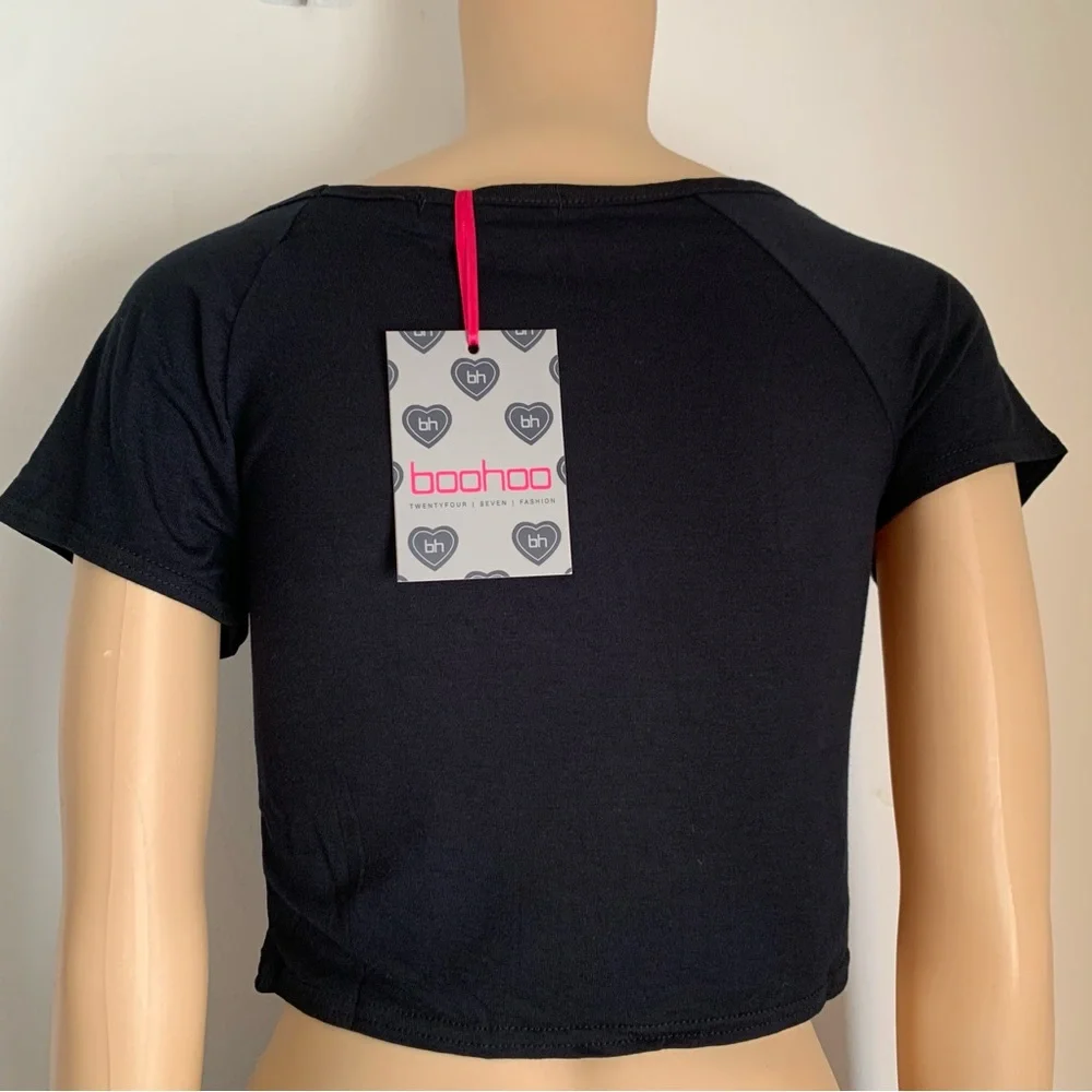 BOOHOO Crop Top T-shirt Black Cut-Out Detail Short Sleeves Stretch UK Size 8 - Picture 7 of 8